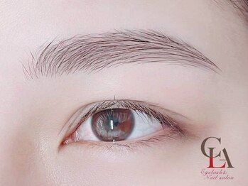 アリスリー 千葉駅前店(Arisly)の写真/【Waxを使った眉毛形成☆美眉アイブロウ¥4500】【これでバッチリ☆美眉アイブロウ×パリジェンヌ¥9500】