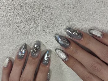 ネイル スタジオ アルマ(NAIL STUDIO ALMA)の写真/【ニュアンス/個性派】に特化したサロン。【シンプル/スタンダード/プレミアム/メンズ】と豊富な種類!