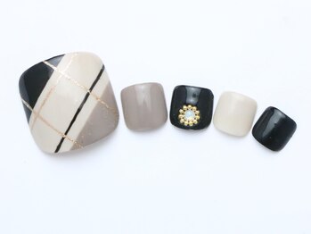 ハーティーネイル 自由が丘南口店(heartynail)/定額フットネイル