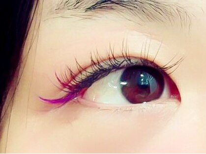 ハチイチゴ アイラッシュ(hachiichigo)の写真