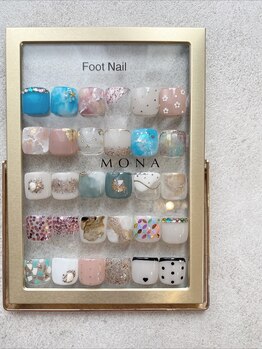 フットネイルのサンプル