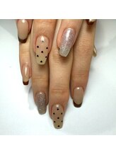 パダアット ヴァラネイル 天神南店(PADA at VALLANAIL)/モノトーンネイル/ハートネイル