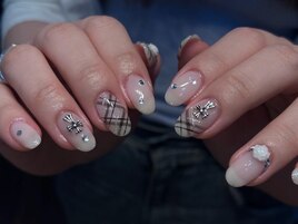 チェックネイル