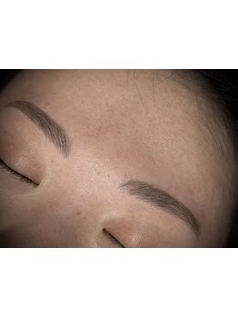 アイブロウメニューがあるサロン