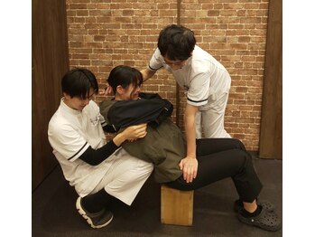 寝屋川駅前整骨院/腰痛の根本改善