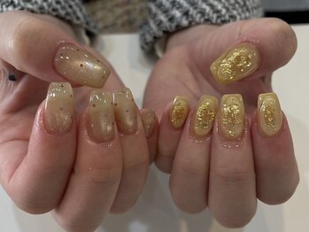 ロミー(Rommy)/yui指名 ぷっくりイエロー