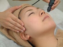 クリスタル倶楽部/シミ改善かけ放題（3~10個目安）