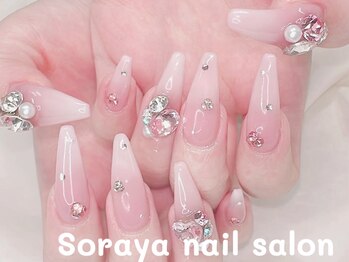 ソラヤ(Soraya)/ワンホンビジュネイル