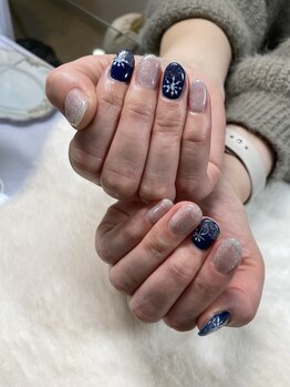 はあとねいる 宇都宮御幸ヶ原店/冬ネイル、雪結晶デザイン