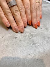 エム(em)/シンプルネイル