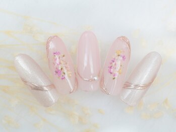 ラヴィネイル 京都駅前店 クレア(La Vie Nail claire)の写真/【ヨドバシすぐ】月限定プラン¥4500◎季節のトレンドデザインもリーズナブルな価格で楽しめる♪