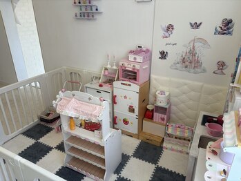 シェリーネイル 東浦和店(ShellyNAIL)の写真/≪忙しいママのキレイを応援します☆≫家事・育児の合間時間に♪お子様連れのご来店も大歓迎です◎