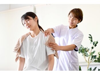 整体院ピュアの写真/【肩こり・猫背・反り腰でお困りの方必見★】全身を整える【整体￥3,000！】お体の悩みを根本改善♪