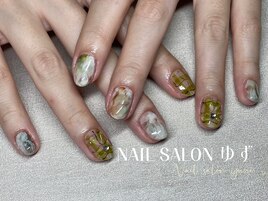 ニュアンスネイル