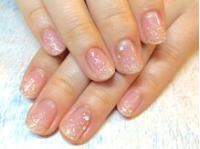 トレス ネイルサロン(3.tres.Nail Salon)/【上品ラメグラネイル】
