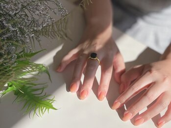 肌馴染み抜群！ワンカラーネイル