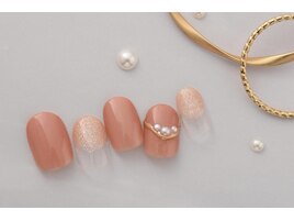 4600円　指輪ネイル