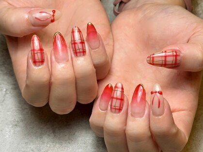 ネイルアンドアイラッシュサロンRの写真