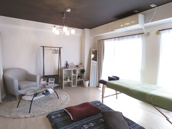 ココロ(cocoro)/サロン内観