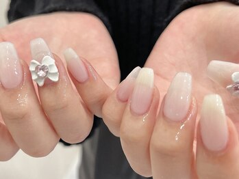 ワイワイ(yy)/ちゅるんネイル