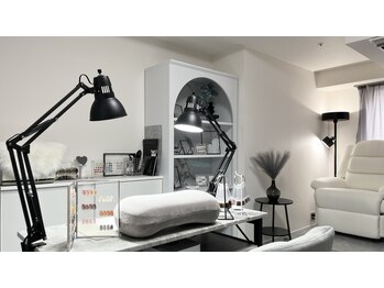 アリーネイル 南草津店(Ally nail)/店内