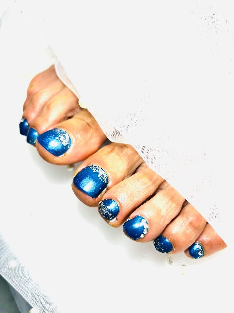 2026年冬トレンド】ブルーネイル フットのネイルデザイン集｜人気順