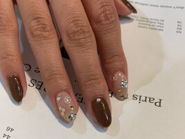 ビジューネイル