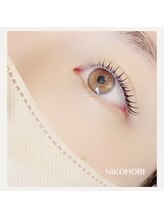 ニコホリ(NIKOHORI)/流行メニューで上向きまつ毛★