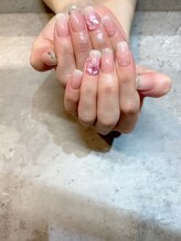 エム(em)/ピンクネイル