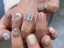 カーティシーネイルズ(curtisii NAILS)/