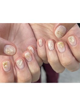 ショートネイルデザインが豊富