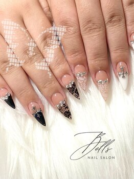 ベルズ(bells)/レースフレンチネイル