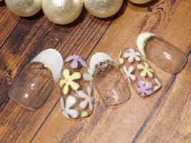 可愛い小花柄フレンチ♪
