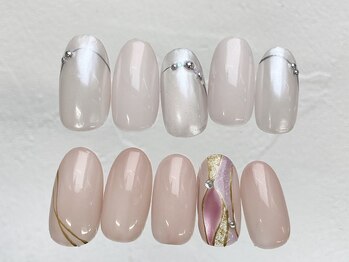 先端ゴールドミラーデザイン