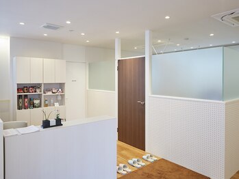 アイラッシュトップ アドガワ(ADOGAWA)/内観