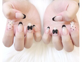 アイリスネイル(Airis nail)/90分アートやり放題 ¥9,800