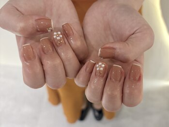 サンジュウヨン(34)/フラワーネイル　パラジェル