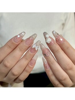 アイネイルズ 梅田店(I nails)の写真/コンプレックスを解消★自爪が伸びたような自然な仕上がりへ[梅田]