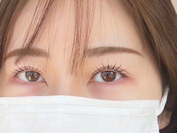 ディッセンバー 伊勢崎(December)の写真/まつげパーマやアイブロウ、マツエクが初めてでもオススメ★丁寧なカウンセリング＆施術で美しい目元を！
