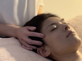 フー 千葉ニュータウン店(fu～)の写真/「深呼吸するように、心とカラダをリセット。」脳からふわっとゆるむ、癒しのドライヘッドスパ。