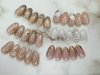 ネイルサロン ムーン(MOON)の写真/トレンドデザインをお得に可愛く☆デザインサンプル常時200種類以上ご用意!選べるワンカラーは¥4,950~♪