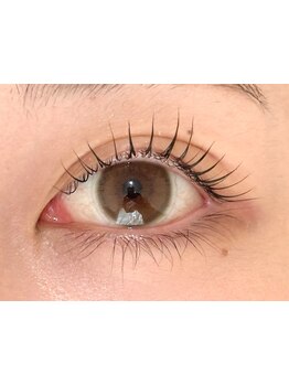 ナチュラル上品な目元にしたい