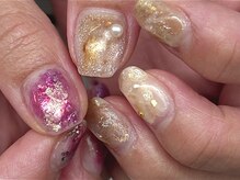 カラネイル 南森町店(calla nail)の雰囲気(【パラジェル】奥行きニュアンスアート◎お花や絵画デザイン豊富)