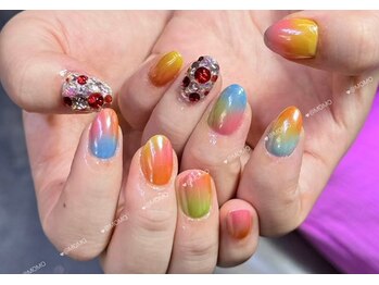 モモネイル(MOMO nail)/カラフル，キラキラ