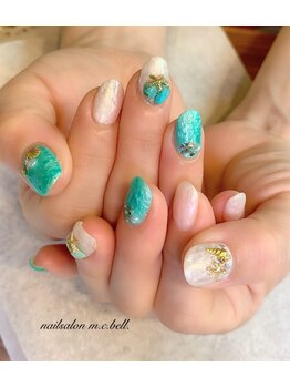 エムシーベル(m.c bell)/さざ波ネイル