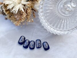 塗りかけスタッズネイル