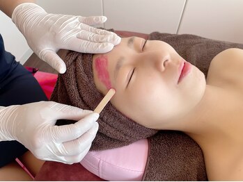 キラン(KIRAN)/ブラジリアン顔ワックス脱毛。顔