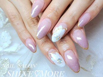 シャインモア(Shine More)の写真/ハイクオリティ×スピーディーな施術で忙しい女性にオススメ♪親しみやすい接客で大人女性からの支持多数。