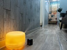 アロハ整骨院はりきゅう院の雰囲気（待合室ではアロマの香りをお楽しみください）