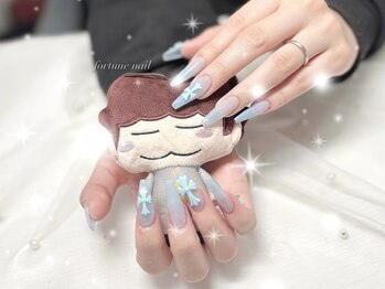 フォルチュンヌネイル 横浜天王町店(fortune nail)/ワンカラーにパーツ
